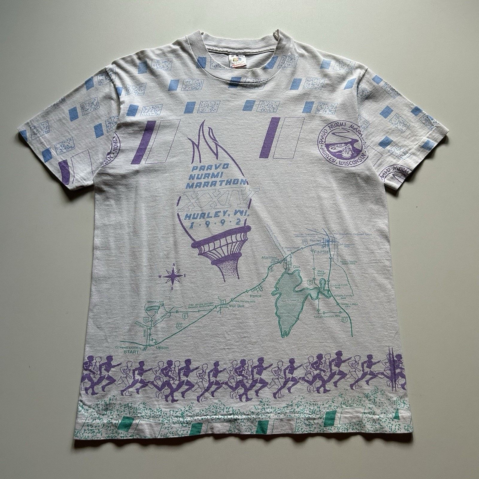 Fruit Of The Loom Vintage Marathon All Over Print T Shirt Medium 90s Art Rare Size US M / EU 48-50 / 2 - 1 Thumbnail