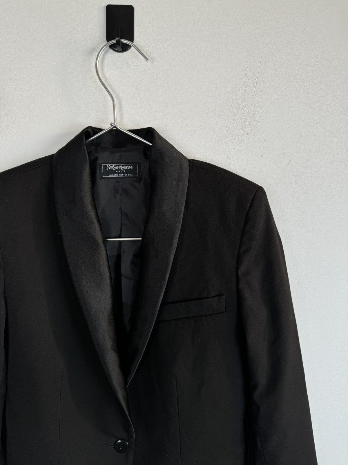 Yves Saint Laurent Yves Saint Laurent Beaute Uniform Classic Blazer Size XS / US 0-2 / IT 36-38 - 2 Thumbnail