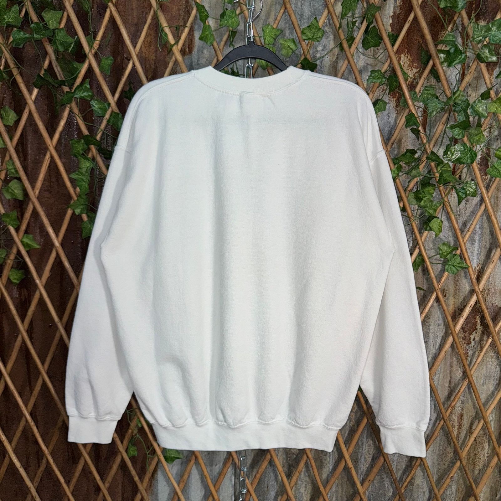 Gildan Vintage Y2K bass Lake car show 2000s throwback sweatshirt Size US L / EU 52-54 / 3 - 2 Thumbnail