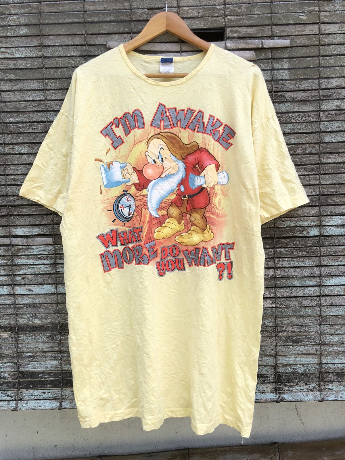 Vintage Vintage 90s Disney Snow White Grumpy Baggy Tshirt Size US XL / EU 56 / 4 - 1 Thumbnail