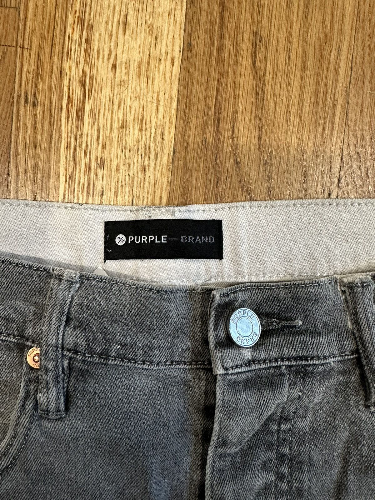 Purple Brand Purple Brand Knee Rip Gray Denim Jeans Size 33 Size US 33 - 3 Thumbnail