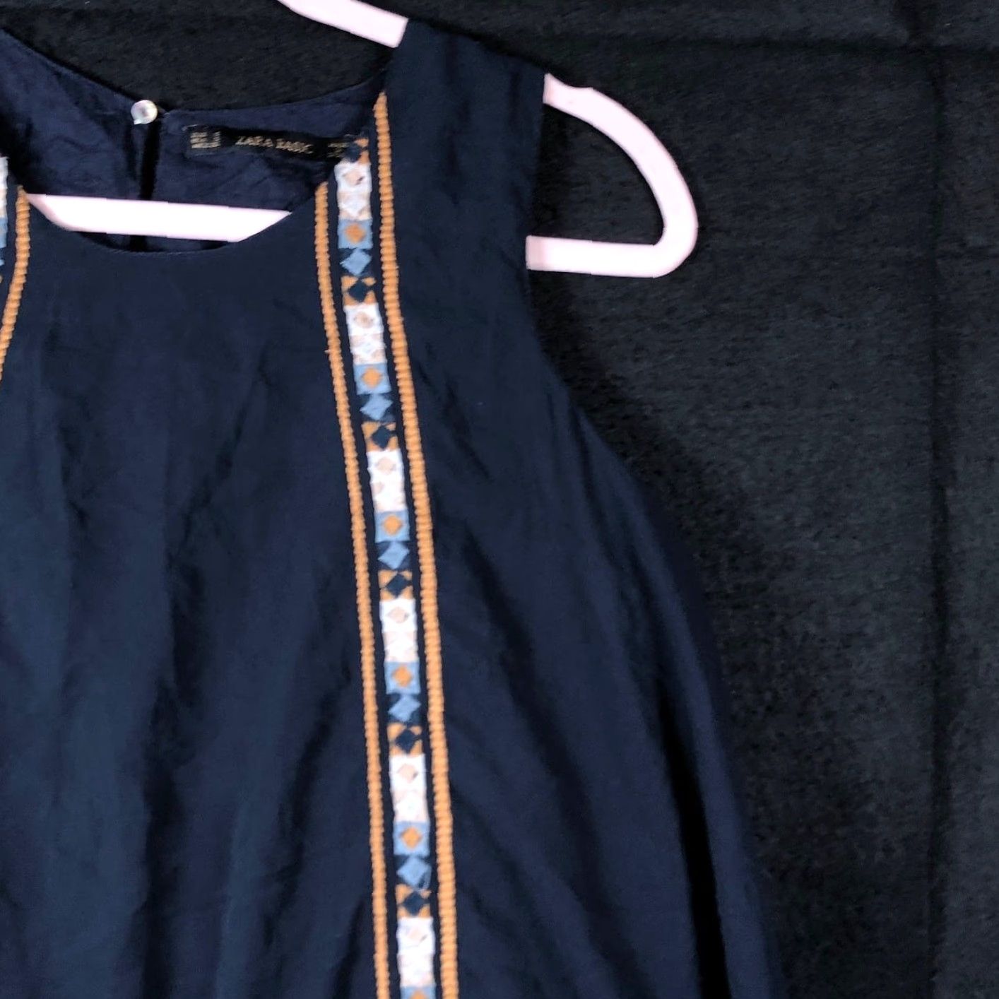 Zara Zara Blouse Blue Sleeveless Embroidered Tank 100% Polyester Small Women’s Casual Workwear Sleeveless Crew Neck Polyester Size S / US 4 / IT 40 - 5 Thumbnail