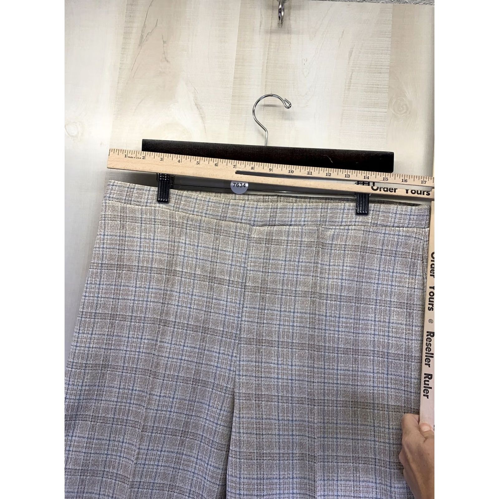 Vintage VINTAGE Sears Roebuck Womens Plaid Woven Pull On Pants 18 Beige 1970-80s Casual Womens Size 40" / US 18 - 4 Thumbnail