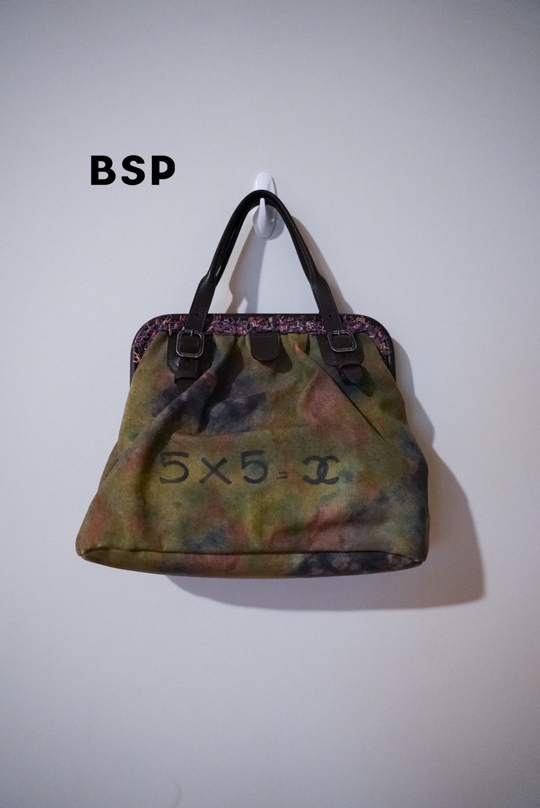 Chanel × Karl Lagerfeld CHANEL GRAFFITI BAG Size ONE SIZE - 2 Thumbnail