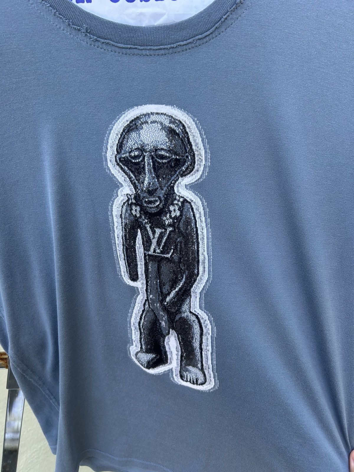 Louis Vuitton Louis Vuitton Chapman Alien tee Size US XL / EU 56 / 4 - 2 Thumbnail