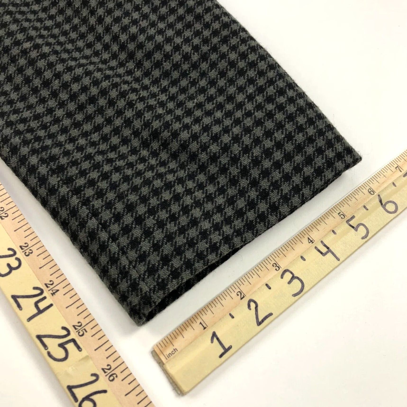 Nike J. Crew Skimmer Pant 2 (Fit 30W 25.5L) Mid Rise Straight Houndstooth Pants Womens Regular Size 2 Gray Nylon Wool Pockets Front Zip Stretchless Size 30" / US 8 / IT 44 - 5 Thumbnail
