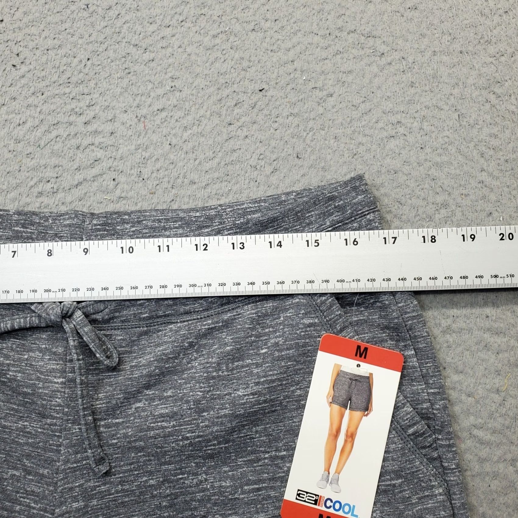 Vintage 32 Degree Cool Fleece Shorts Womens Medium Gray Super Soft Stretch Drawstring Shirt? Size 32" / US 10 / IT 46 - 3 Thumbnail