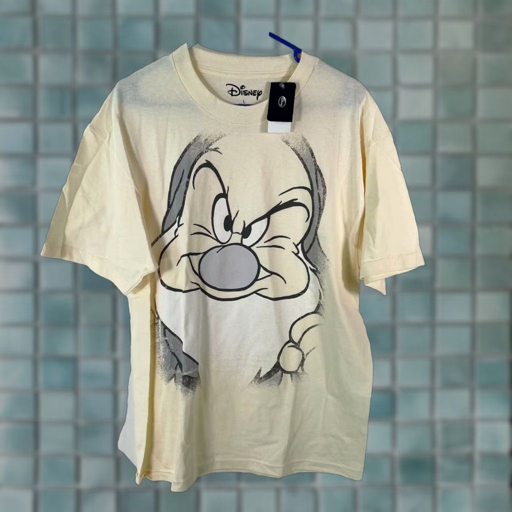 Disney Disney T-Shirt Mens Short Sleeves Crew Neck Grumpy Face Graphic Ivory Large Size US L / EU 52-54 / 3 - 1 Thumbnail
