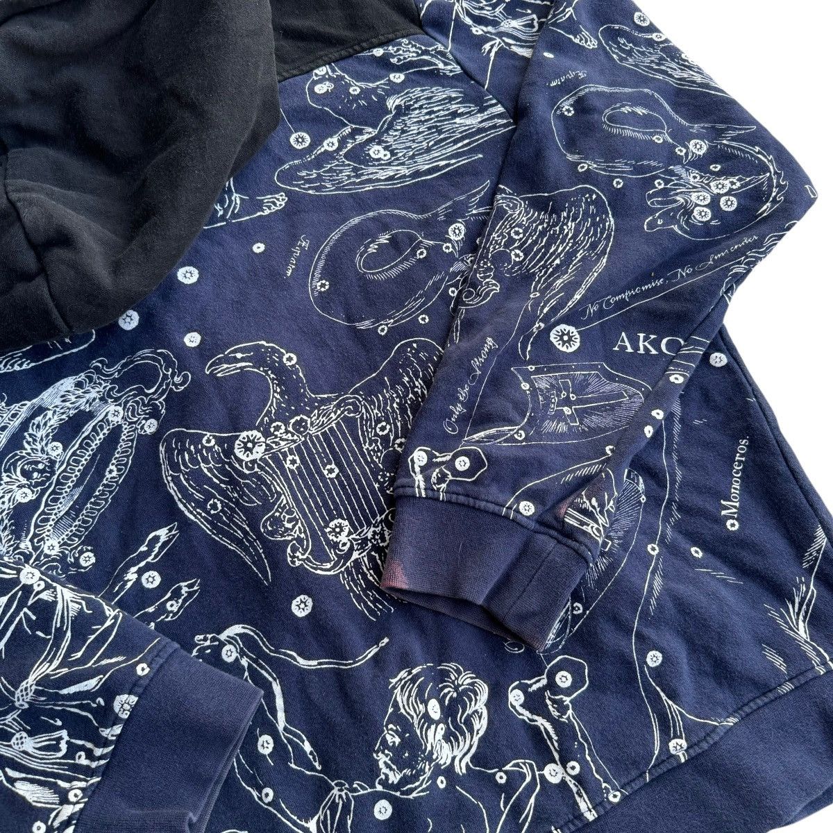 AKOO × Southpole × Vintage AKOO AOP Stars Constellations Y2K Skater Hoodie Southpole Size US XXL / EU 58 / 5 - 11 Thumbnail