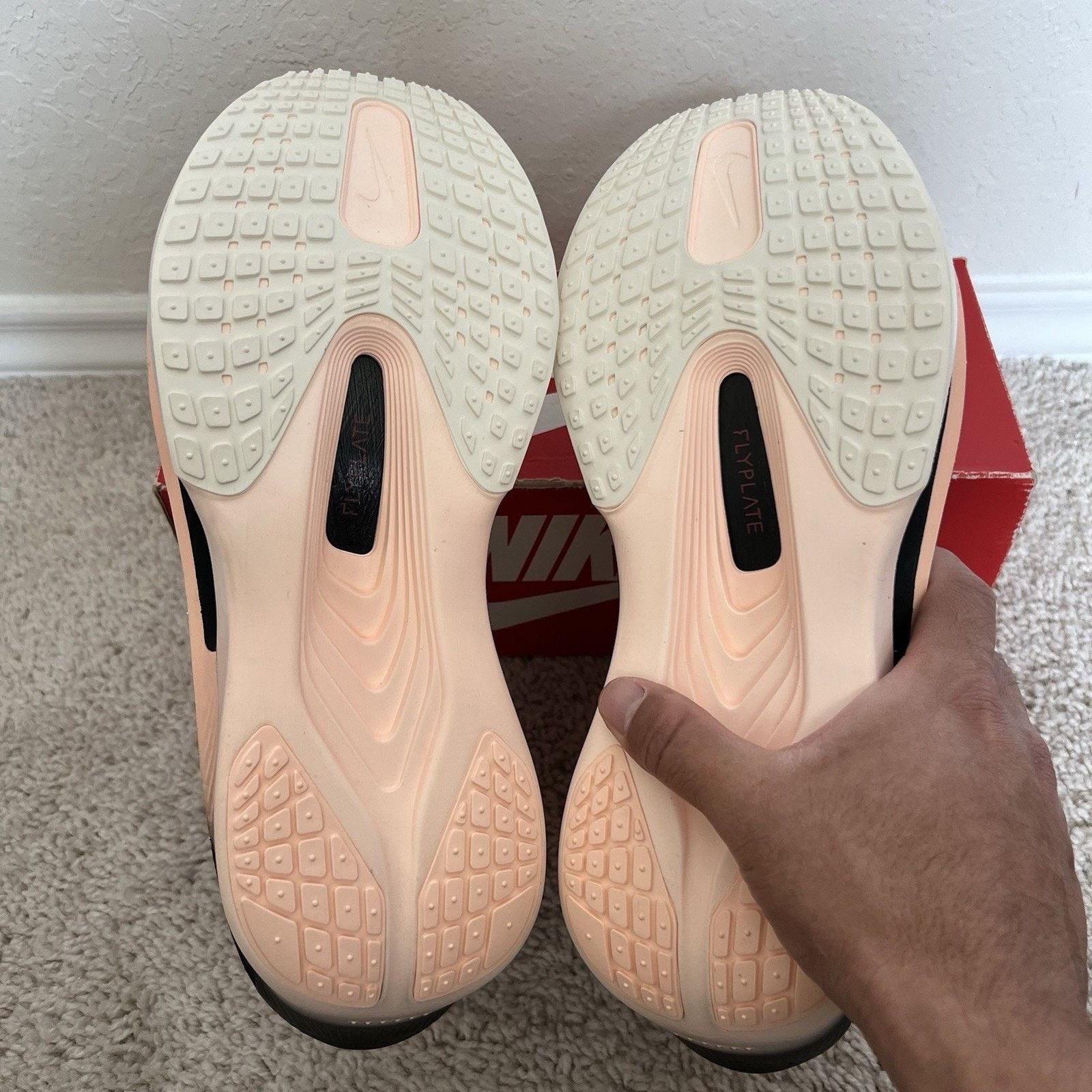 Nike Nike Zoom Fly 6 Crimson Tint Ivory Running Sneaker Size 12.5 Size US 12.5 / EU 45-46 - 8 Thumbnail