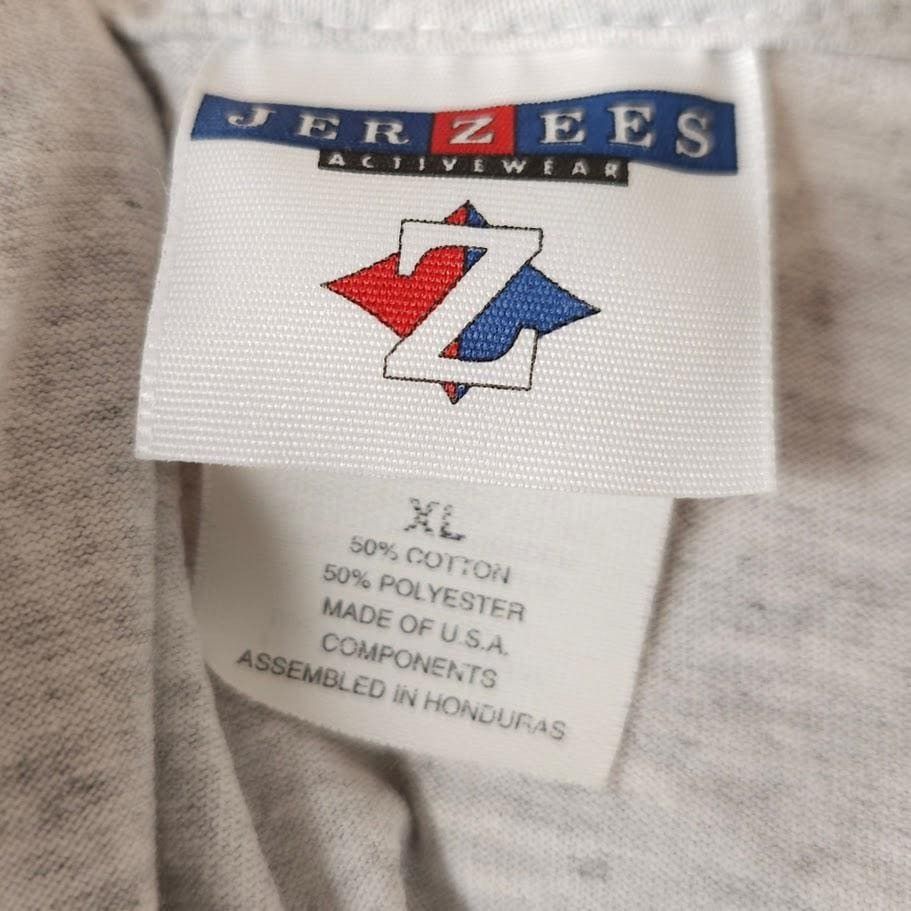 Vintage Vintage Arrows Futbol T Shirt Mens Size XL Gray 90s Y2K Size US XL / EU 56 / 4 - 4 Thumbnail