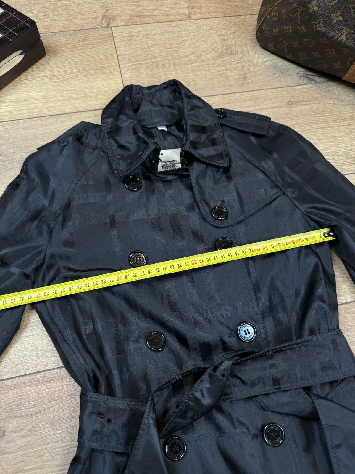 Burberry Vintage trench coat Burberry original luxury streetwear item Size XS / US 0-2 / IT 36-38 - 5 Thumbnail