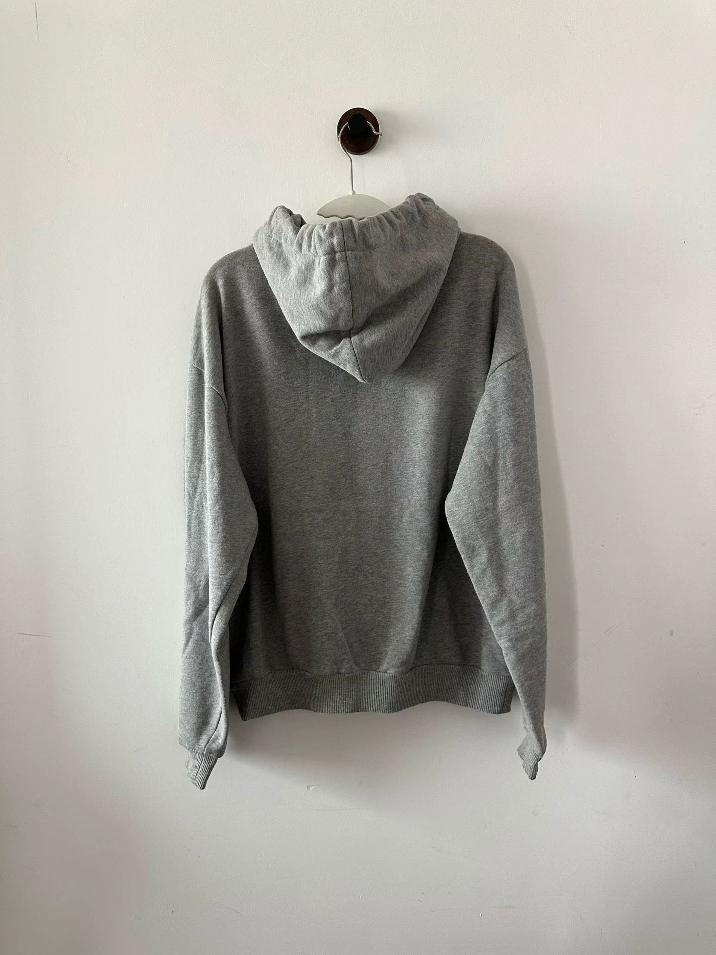 Celine CELINE Gray Drawstring Logo Hoodie M 98 New Size M / US 6-8 / IT 42-44 - 2 Thumbnail