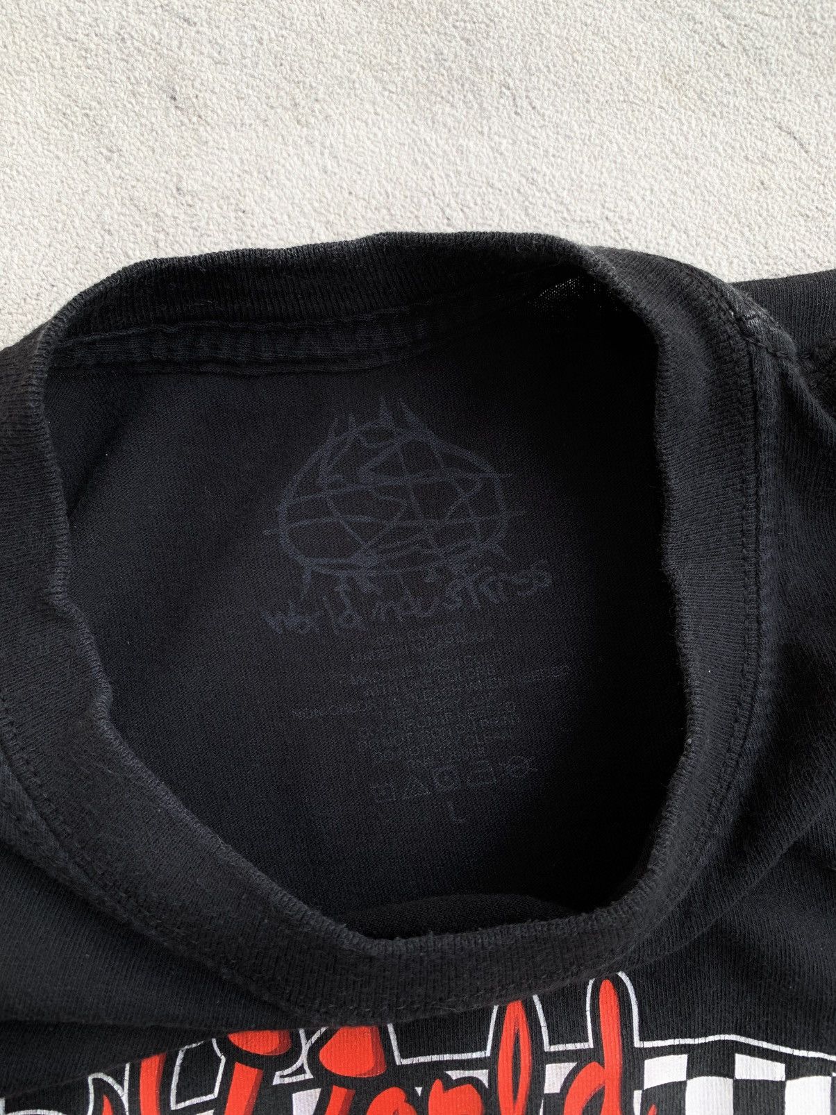 World Industries Tshirt World Industries Skateboarding Logo - Official Tag Size US L / EU 52-54 / 3 - 3 Thumbnail