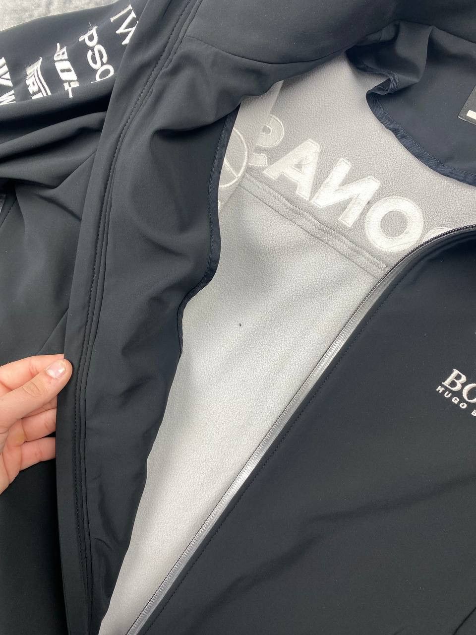 Hugo Boss Hugo Boss Mercedes-AMG Petronas F1 Team Softshell Jacket Size US M / EU 48-50 / 2 - 12 Thumbnail