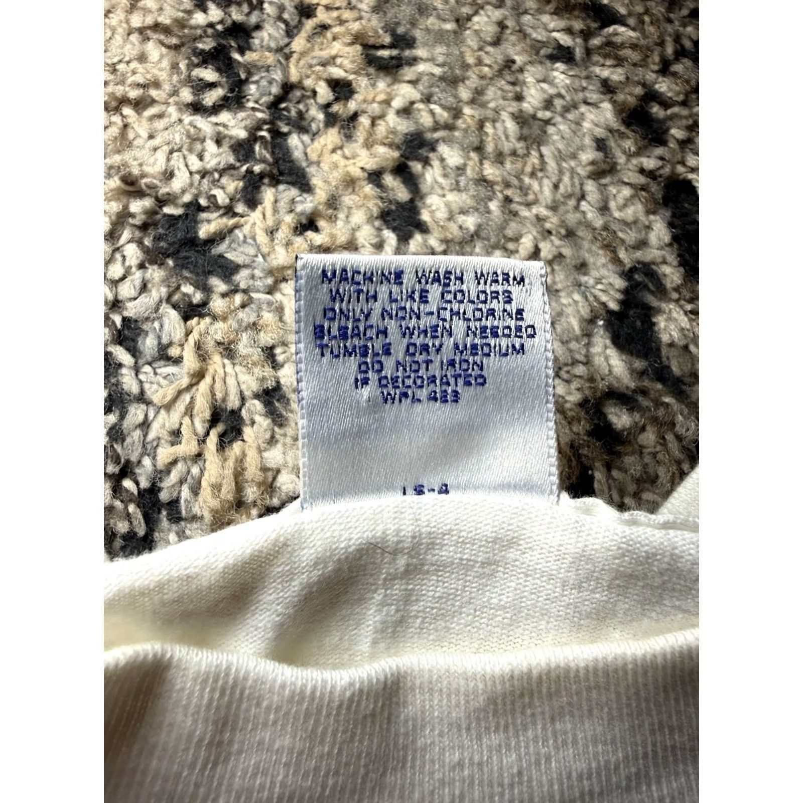 Levi's VINTAGE LEVI'S 501 T Shirt XL White 90s BUTTON YOUR FLY Single Stitch USA Size US XL / EU 56 / 4 - 6 Thumbnail