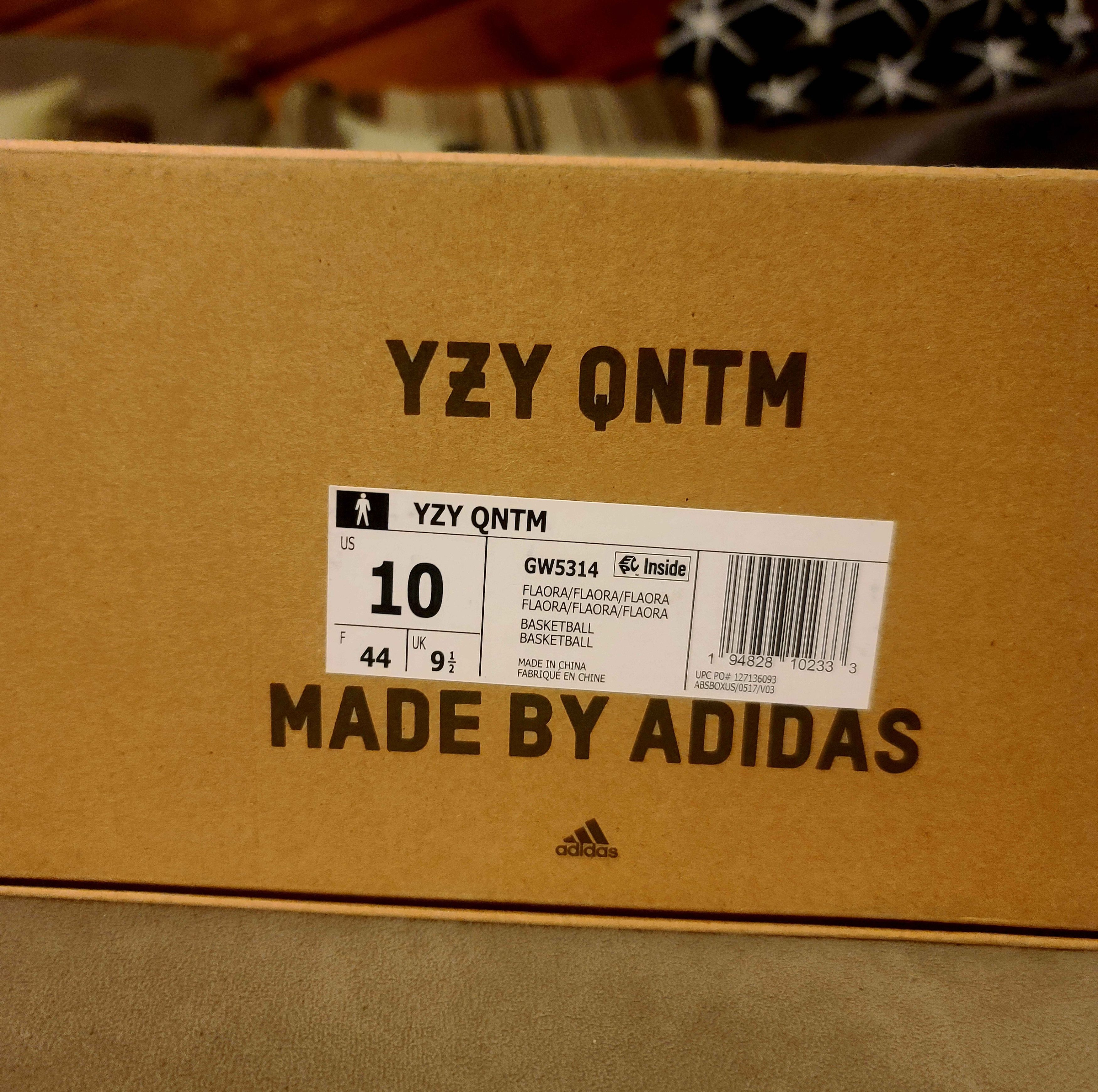 Adidas Yeezy QNTM/Quantum Flash Orange Size 10 US Size US 10 / EU 43 - 8 Thumbnail