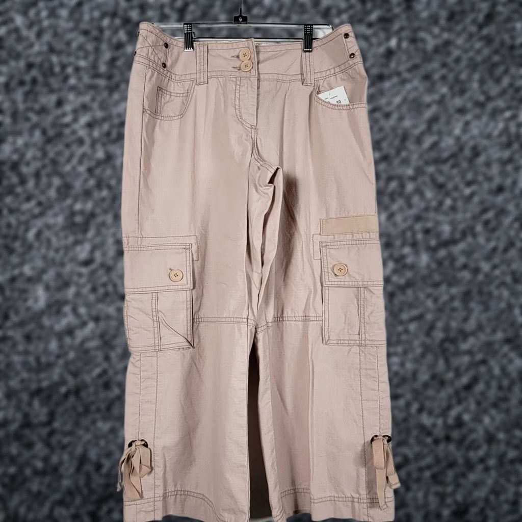 Vintage CAbi Womens Mid-Rise Cotton Cropped Cargo Pants 10 Beige Casual Size 32" / US 10 / IT 46 - 1 Thumbnail