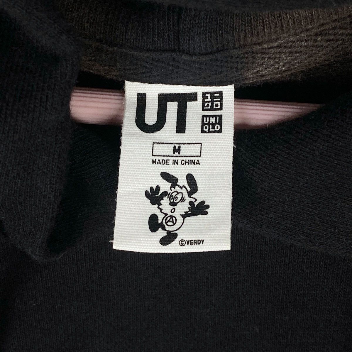 Uniqlo Get A Move On Hoodie Black Sweatshirt Pullover Jumper Size US XL / EU 56 / 4 - 7 Thumbnail