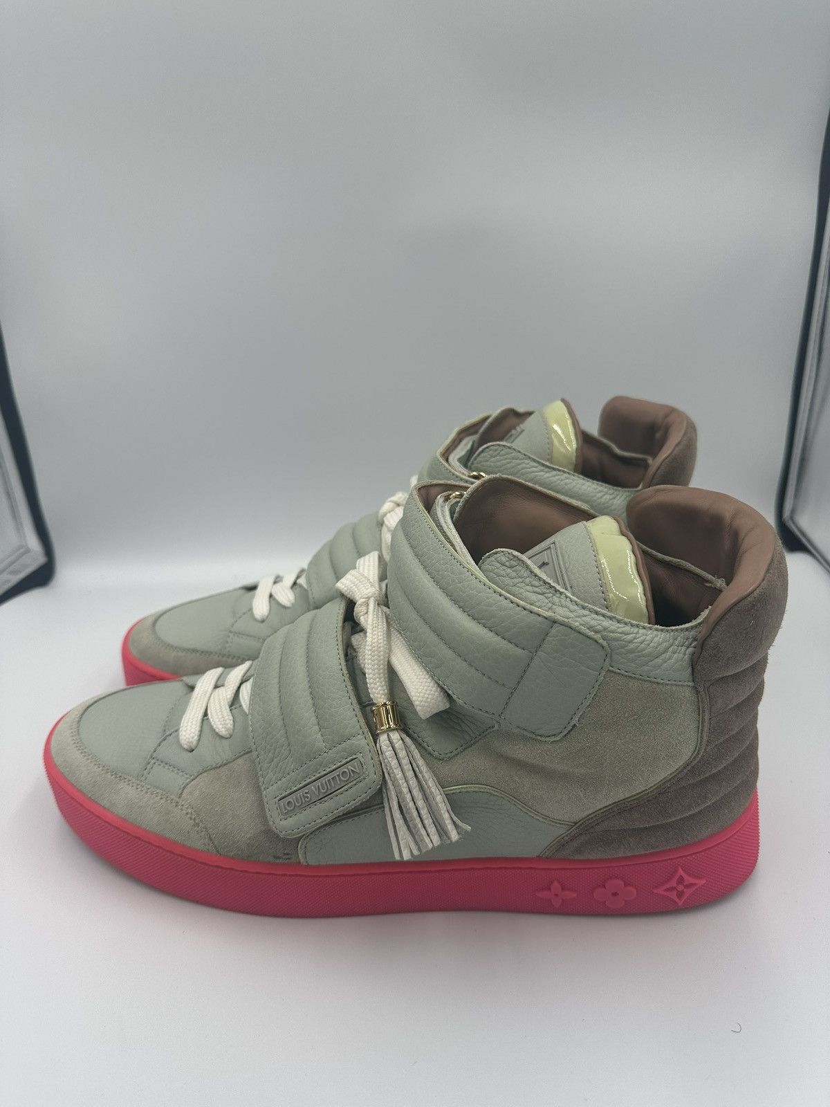 Kanye West × Louis Vuitton Louis Vuitton Pink Jasper’s Size US 11 / EU 44 - 11 Thumbnail