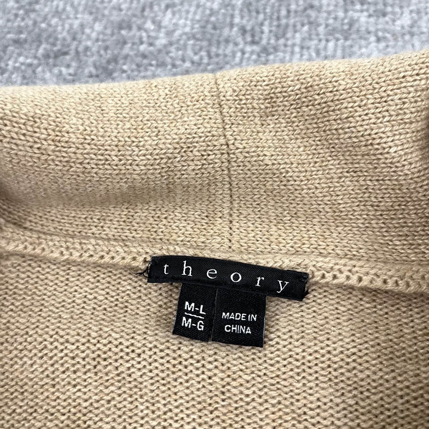 Theory Theory Sweater Womens L Oversized Cashmere Pullover Brown Tan Pockets Preppy Vintage No Size L / US 10 / IT 46 - 3 Thumbnail