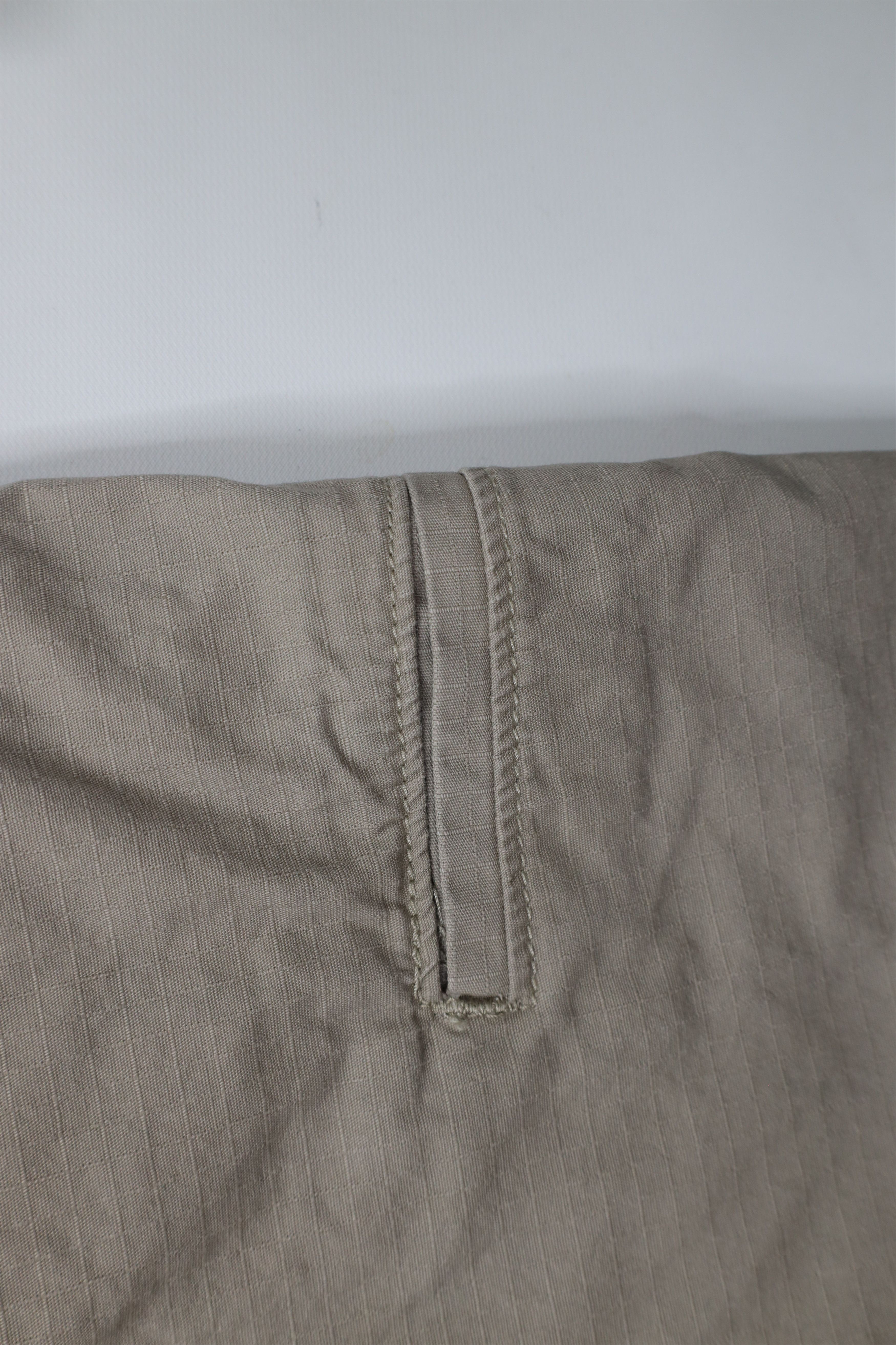 Carhartt × Vintage Vintage Carhartt Spell Out Relaxed Fit Ripstop Shorts Beige Size US 30 / EU 46 - 14 Thumbnail