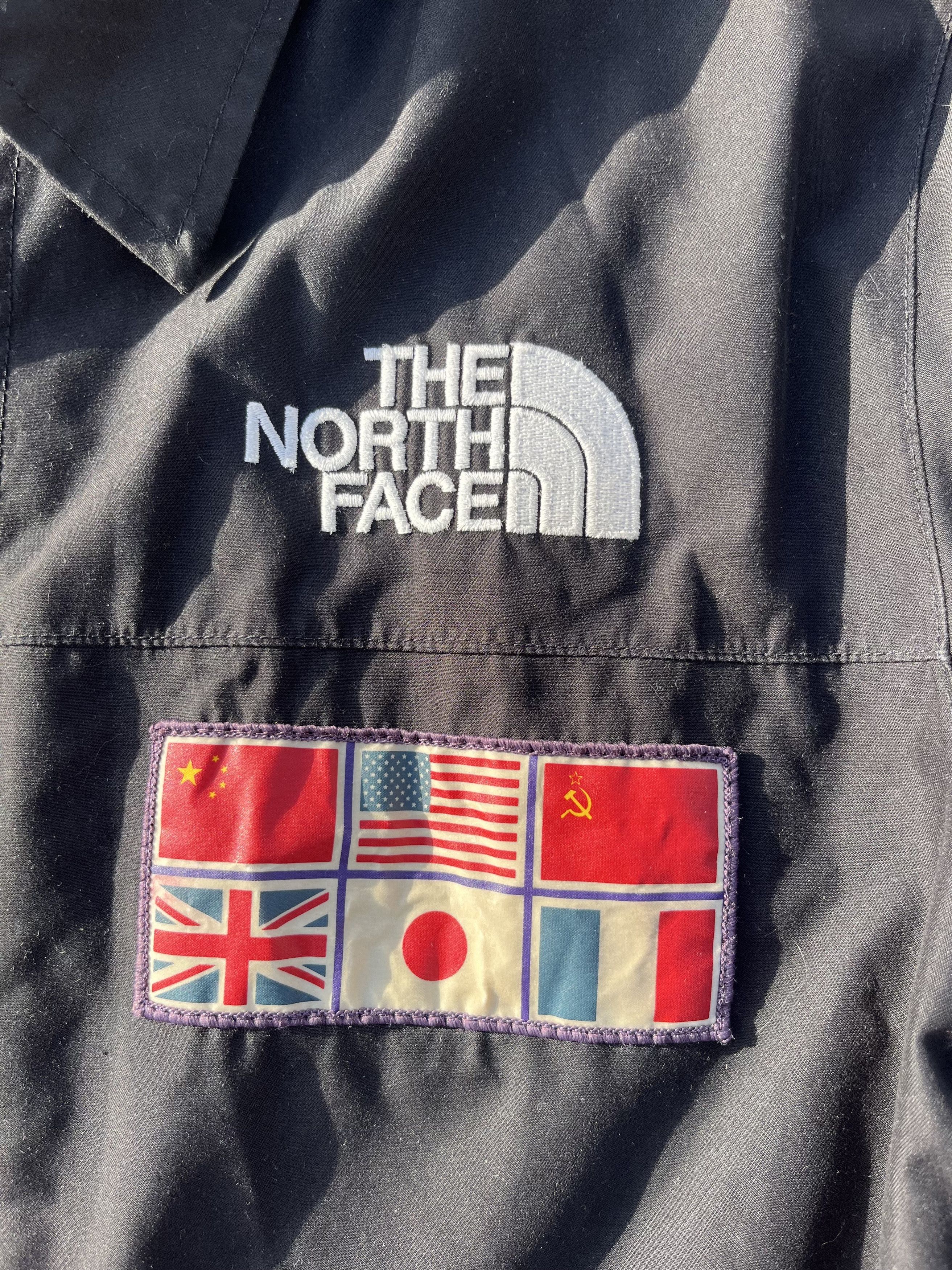 Supreme × The North Face Ss14 Supreme x The North Face Expedition Coaches Jacket Size US M / EU 48-50 / 2 - 4 Thumbnail