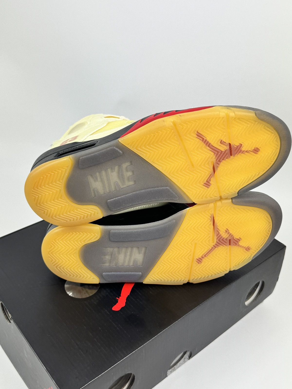 Nike × Off-White JORDAN 5 RETRO X OFF-WHITE SAIL SNEAKERS Size US 9.5 / EU 42-43 - 3 Thumbnail