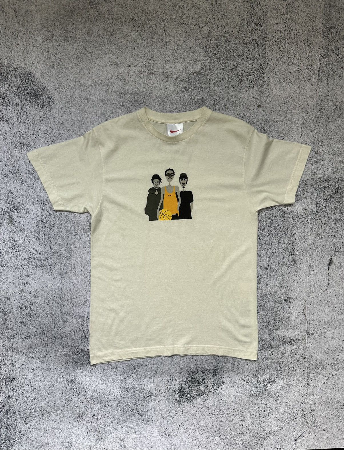 Nike Vintage Nike T-shirt Basketball Print Centre Size US XS / EU 42 / 0 - 1 Thumbnail