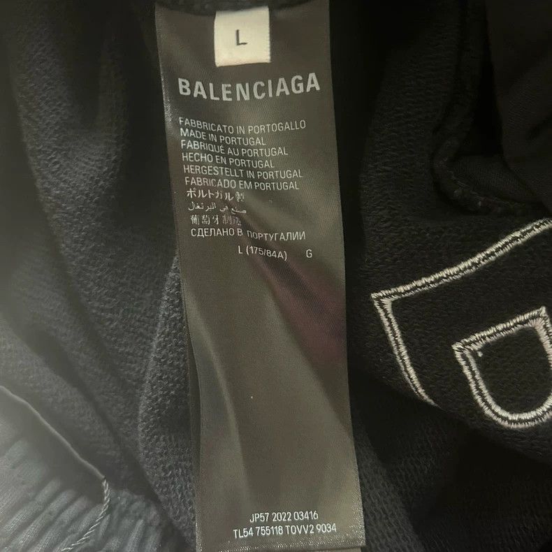 Balenciaga Balenciaga size L Pants sporty large logo 23fw side wash l Size US 26 / EU 42 - 4 Thumbnail