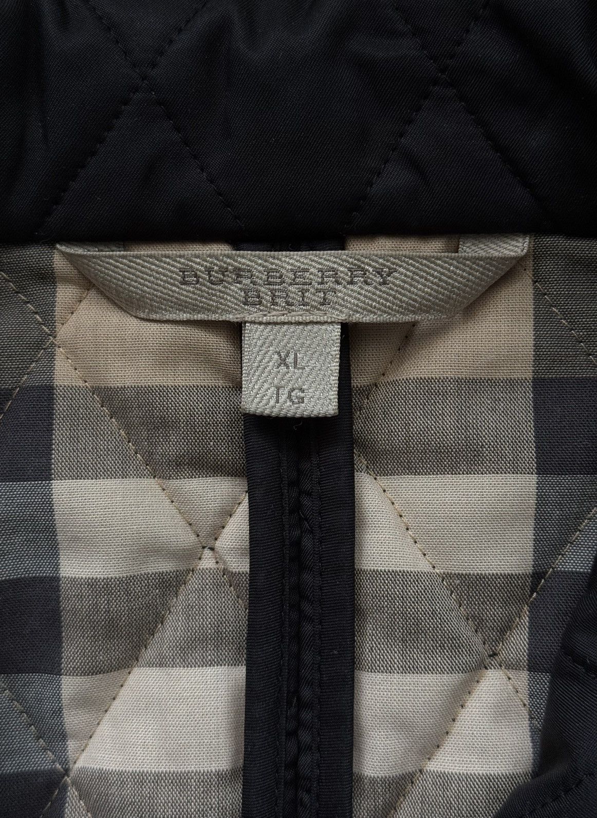 Burberry Burberry Brit nova check lining iconic quilted jacket Size XL / US 12-14 / IT 48-50 - 7 Thumbnail
