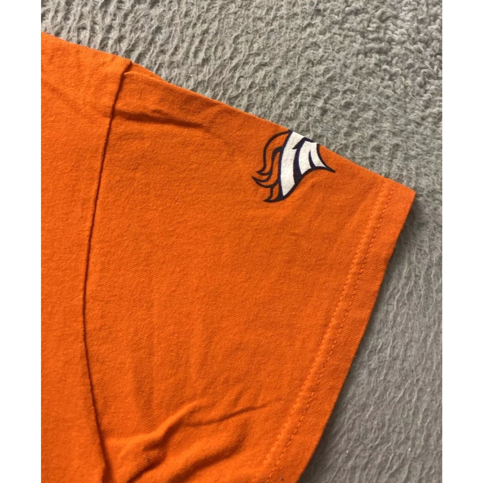 NFL NFL Denver Broncos T Shirt Mens S Pullover Short Sleeve Athletic Orange 113-48 Sports Logo Football Shirts Mens Small Orange Size US S / EU 44-46 / 1 - 3 Thumbnail