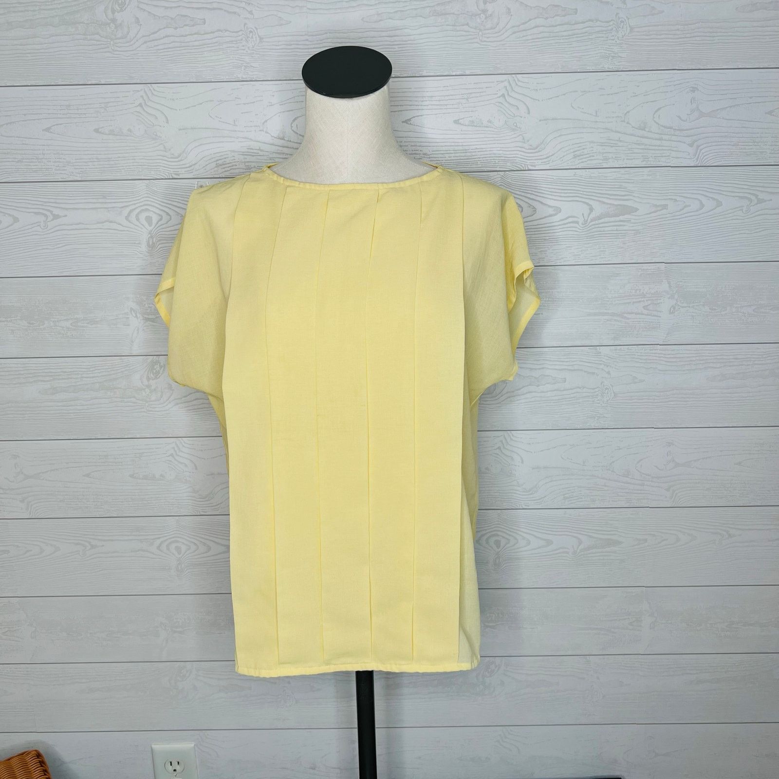 Other 80’s Vintage TanJay sunshine yellow pleated blouse Size 12 Size XL / US 12-14 / IT 48-50 - 1 Thumbnail