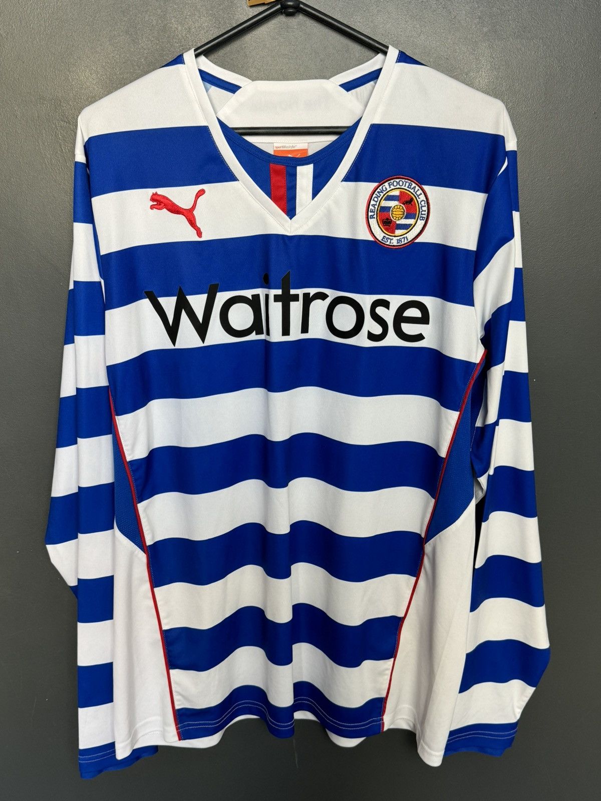 Puma Reading 13/14 Home Football Long Sleeve Jersey Size US XL / EU 56 / 4 - 1 Thumbnail