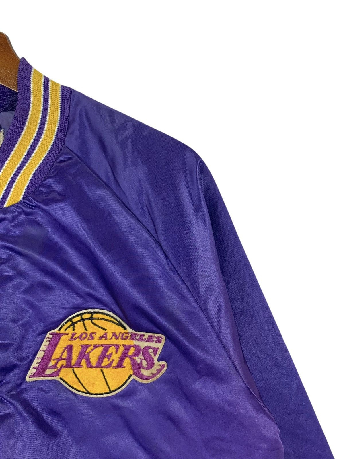 NBA VINTAGE LOS ANGELES LAKERS NBA VARSITY SATIN JACKET Size US M / EU 48-50 / 2 - 6 Thumbnail