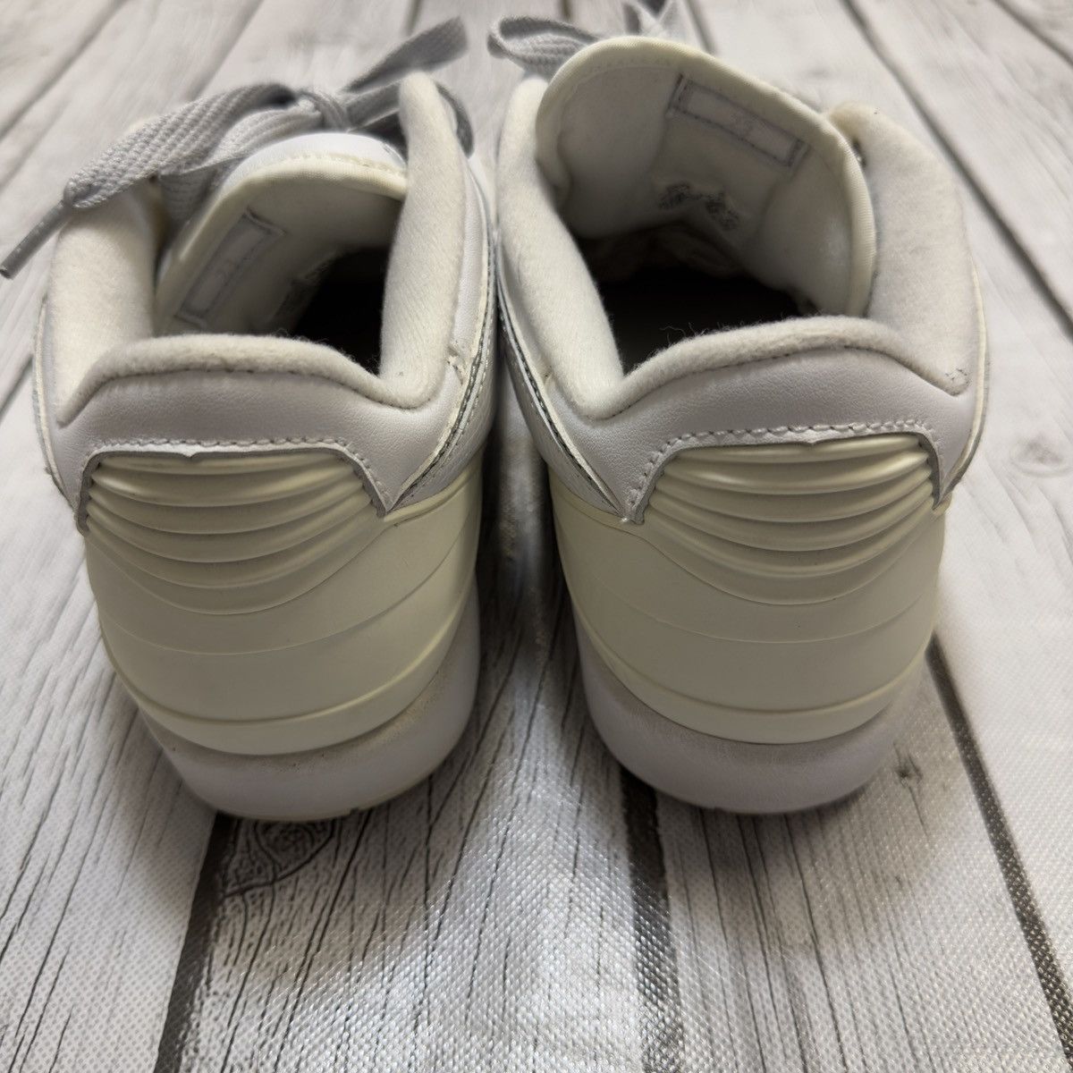 Jordan Brand × Vintage Vintage Air Jordan 2 Retro Low “White Varsity Maize” 2005 Size US 8.5 / EU 41-42 - 3 Thumbnail