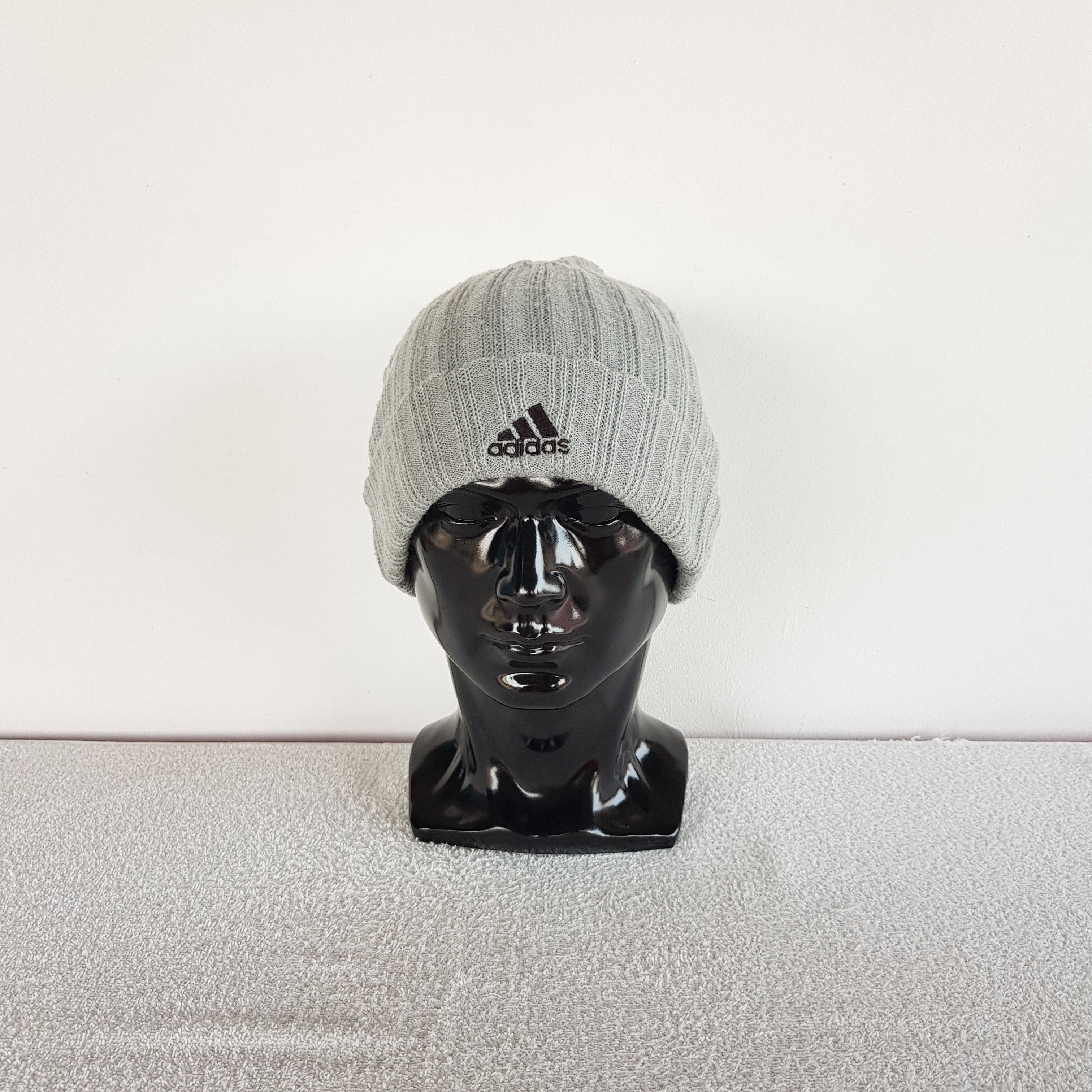 Adidas Vintage Adidas Beanie Adidas Snow Caps Adidas Hats Size ONE SIZE - 2 Thumbnail