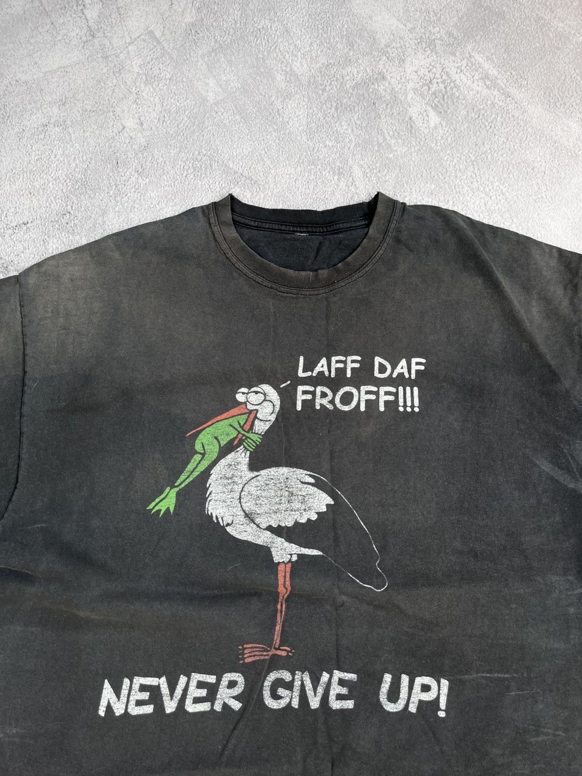 Band Tees Vintage Y2K Never Give Up humor faded trashed tee size XL Size US XL / EU 56 / 4 - 5 Thumbnail