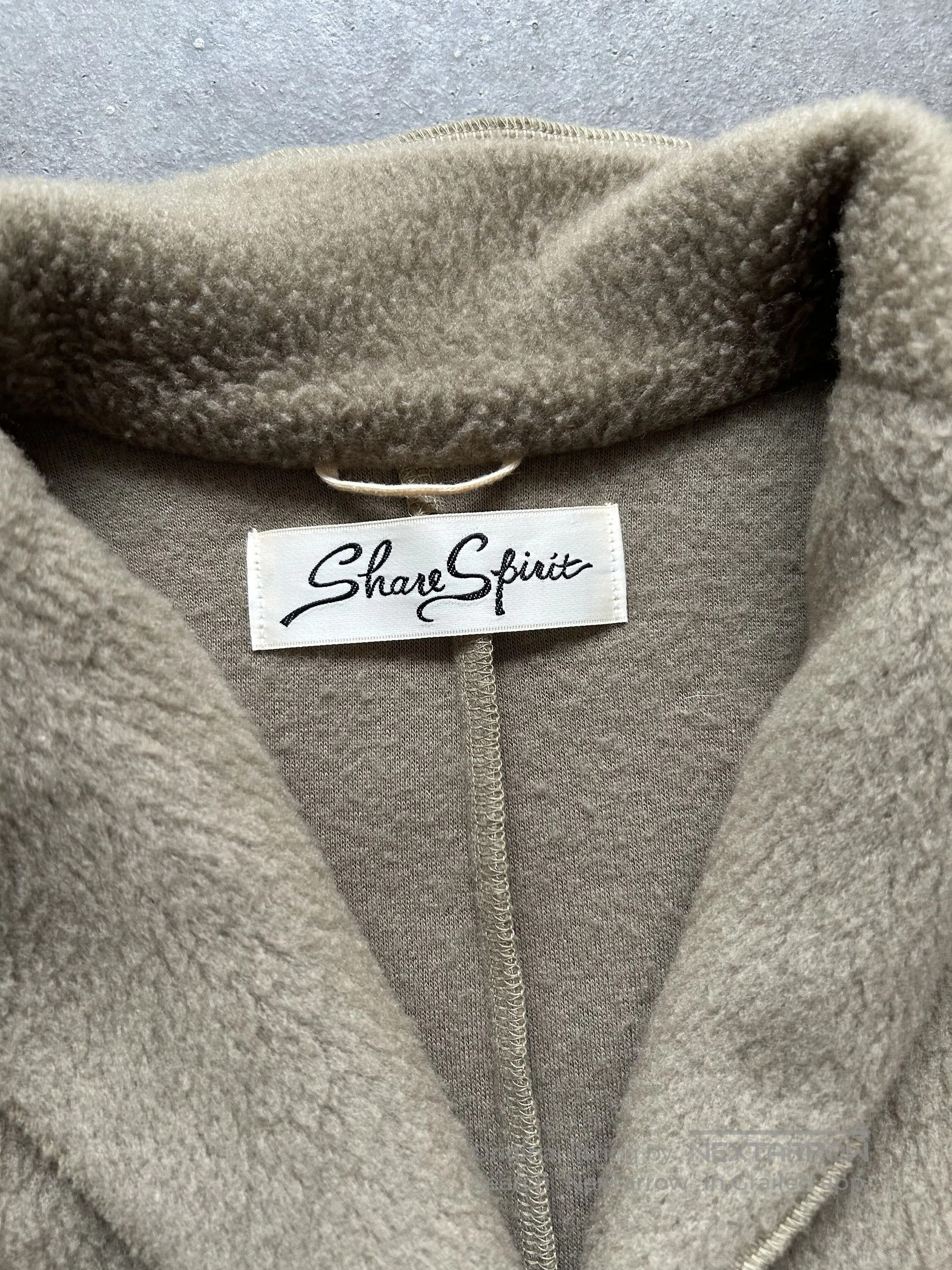 Share Spirit Homme Share Spirit Early Woolen Trailing Cardigan. Size US M / EU 48-50 / 2 - 8 Thumbnail