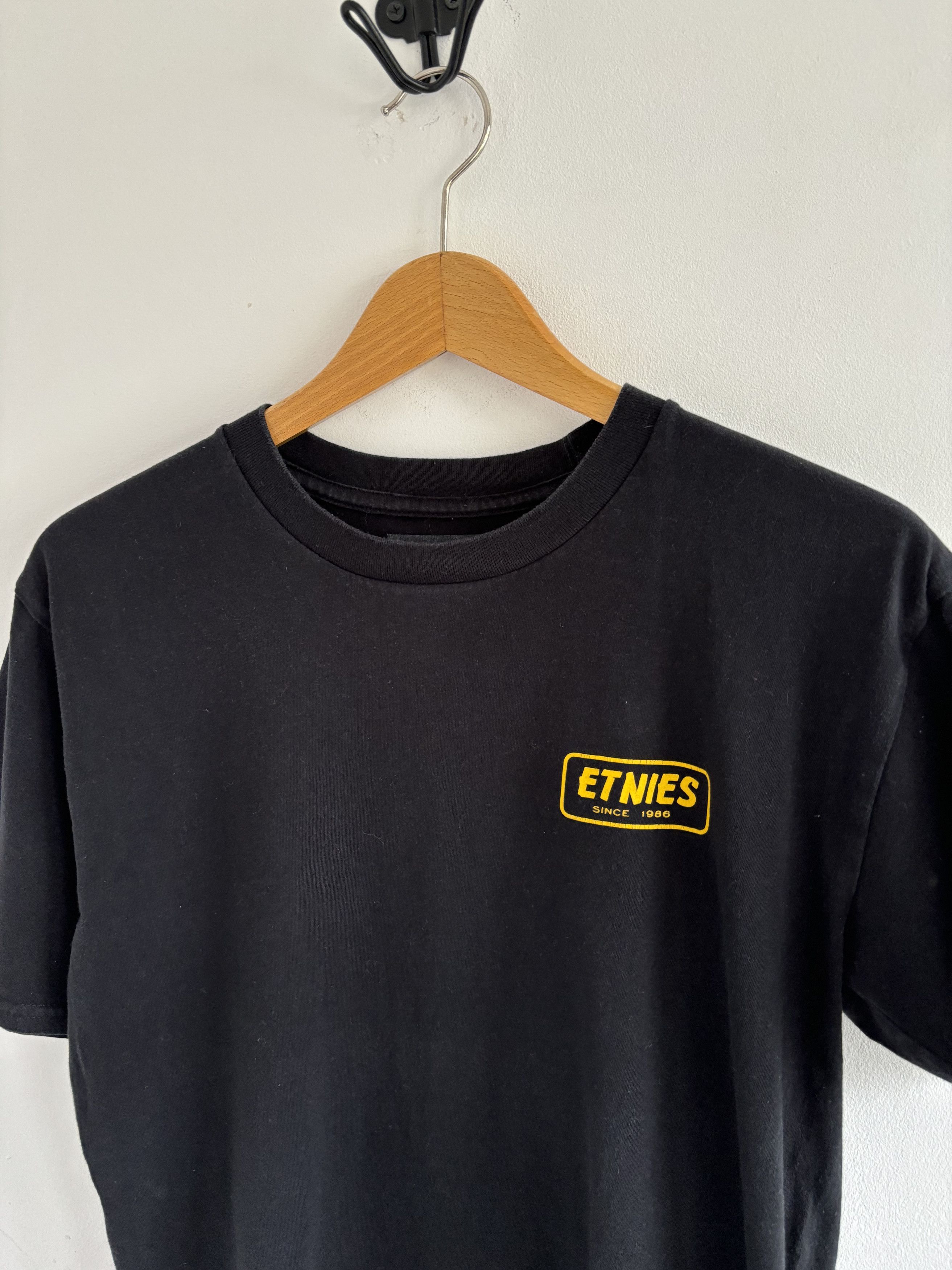 Etnies Etnies Logo Backprint Skate Tee Size US M / EU 48-50 / 2 - 3 Thumbnail