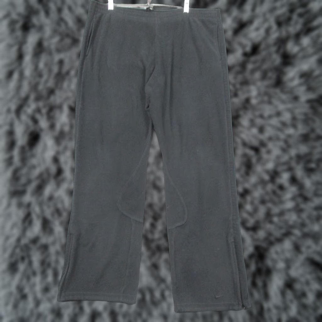 Nike Nike Pants Women L Black Therma Fit Fleece Athletic Training Pockets Drawstring Elastic Waist Solid 100% Polyester Mens Womens Size 36" / US 14 / IT 50 - 1 Thumbnail