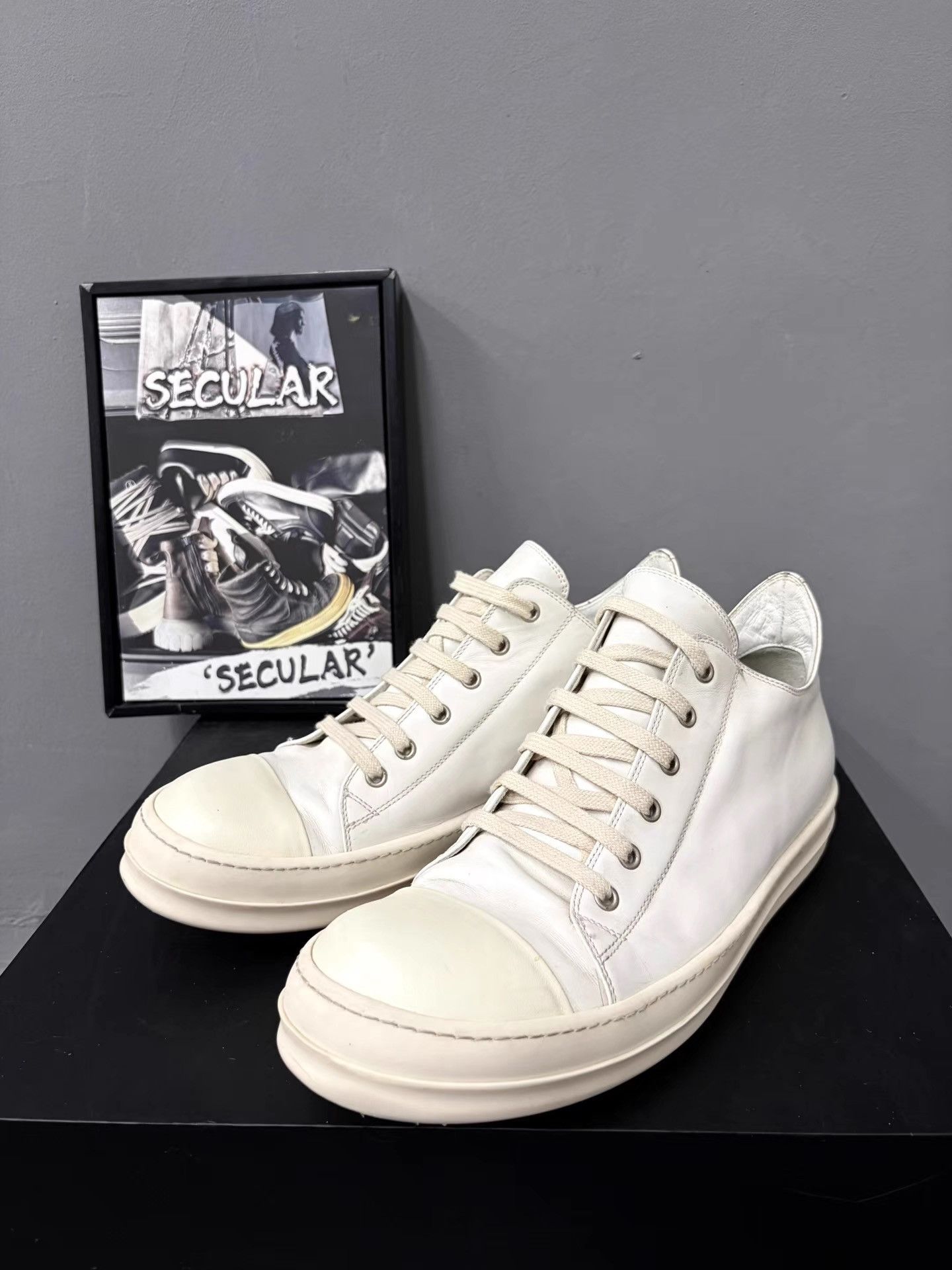 Rick Owens Rick Owens Mainline Milk White Leather Low-Top Sneakers K34 Size US 11 / EU 44 - 1 Thumbnail