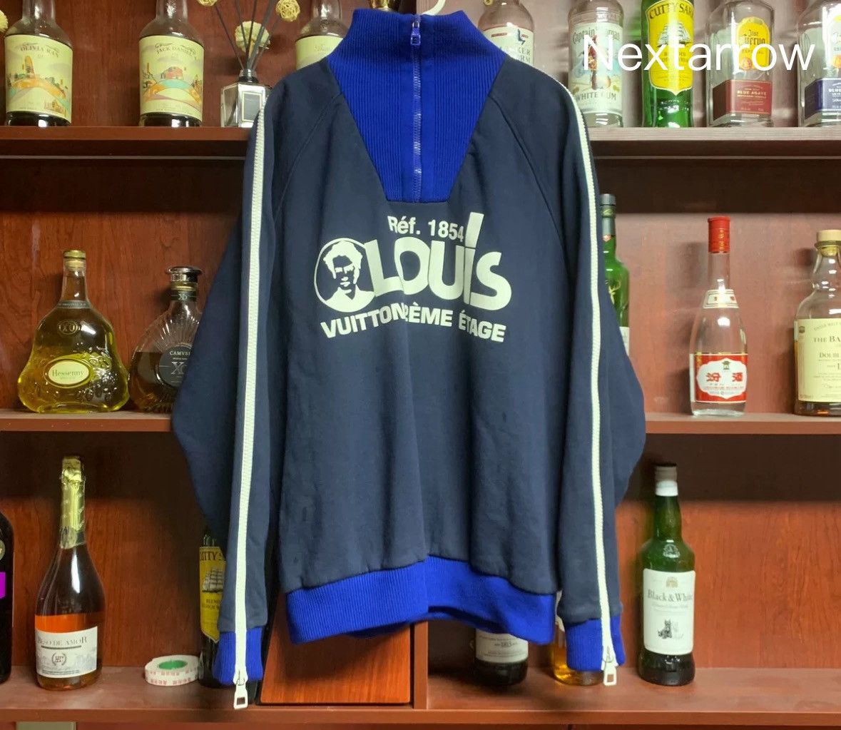 Louis Vuitton Louis Vuitton Half zip figure show hoodie Size US L / EU 52-54 / 3 - 1 Thumbnail