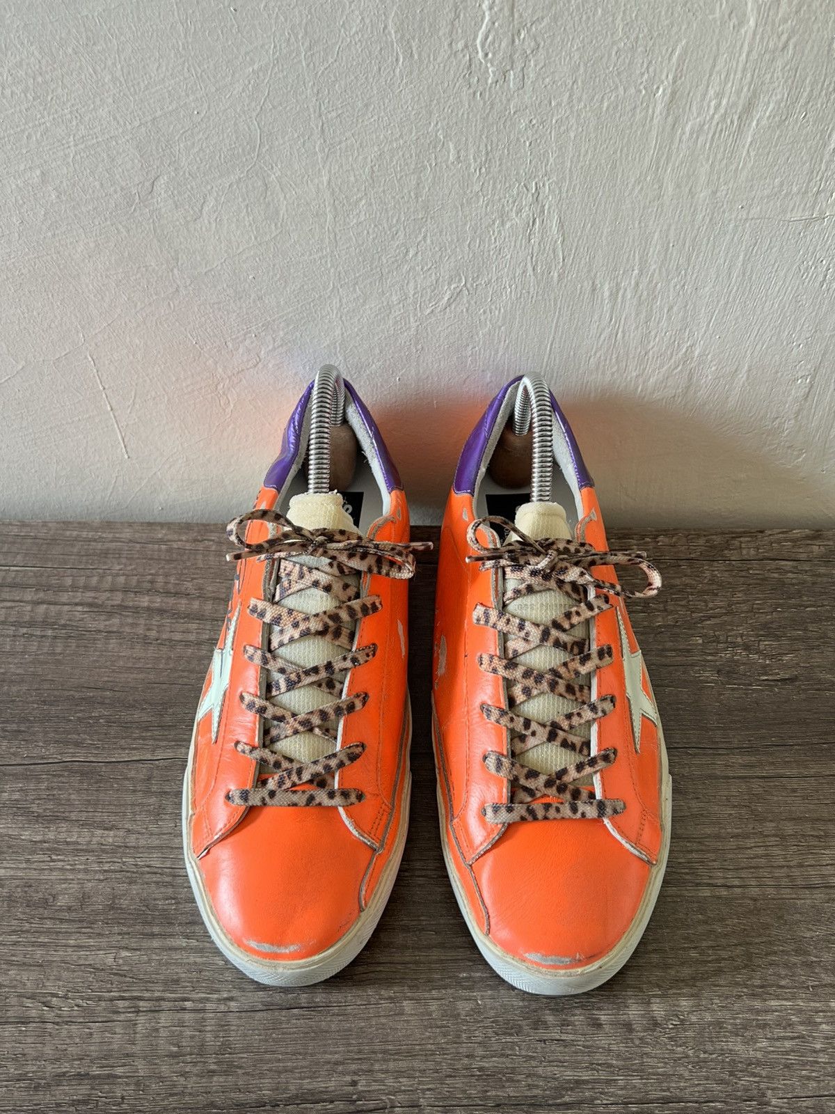 Golden Goose RARE NEON ORANGE GOLDEN GOOSE SUPER STAR SNEAKERS Size US 6.5 / EU 39-40 - 5 Thumbnail