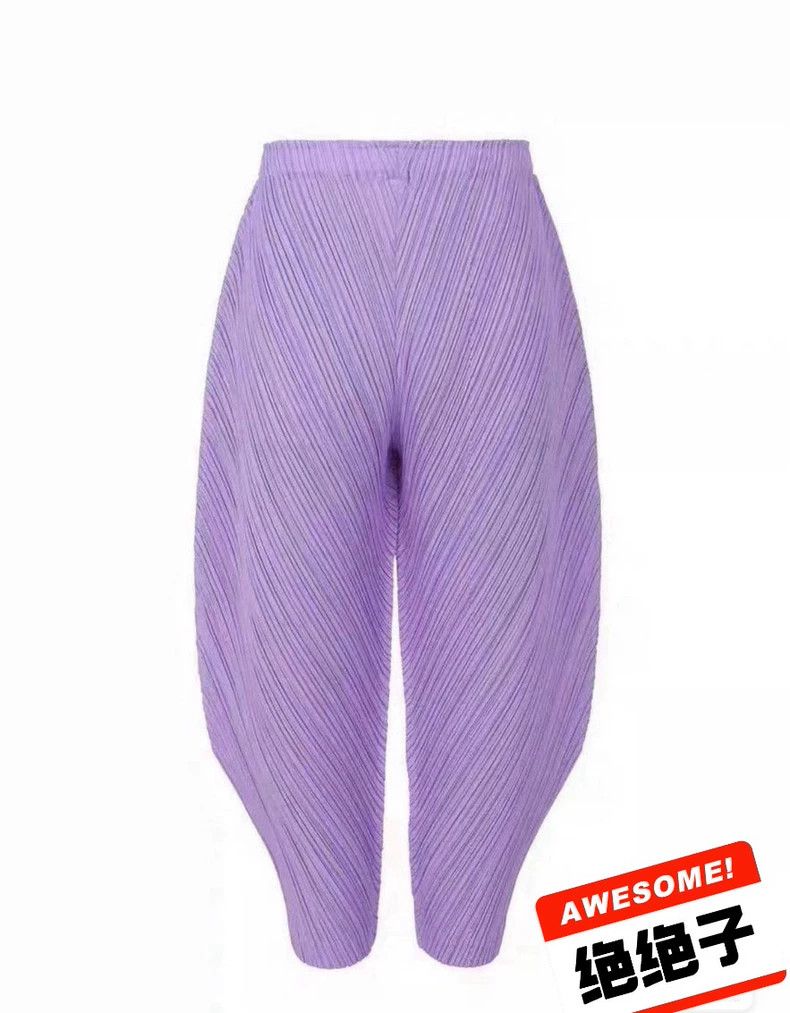 Issey Miyake Issey Miyake size:5 Purple pleated irregular-shaped pants Size 31" - 1 Thumbnail