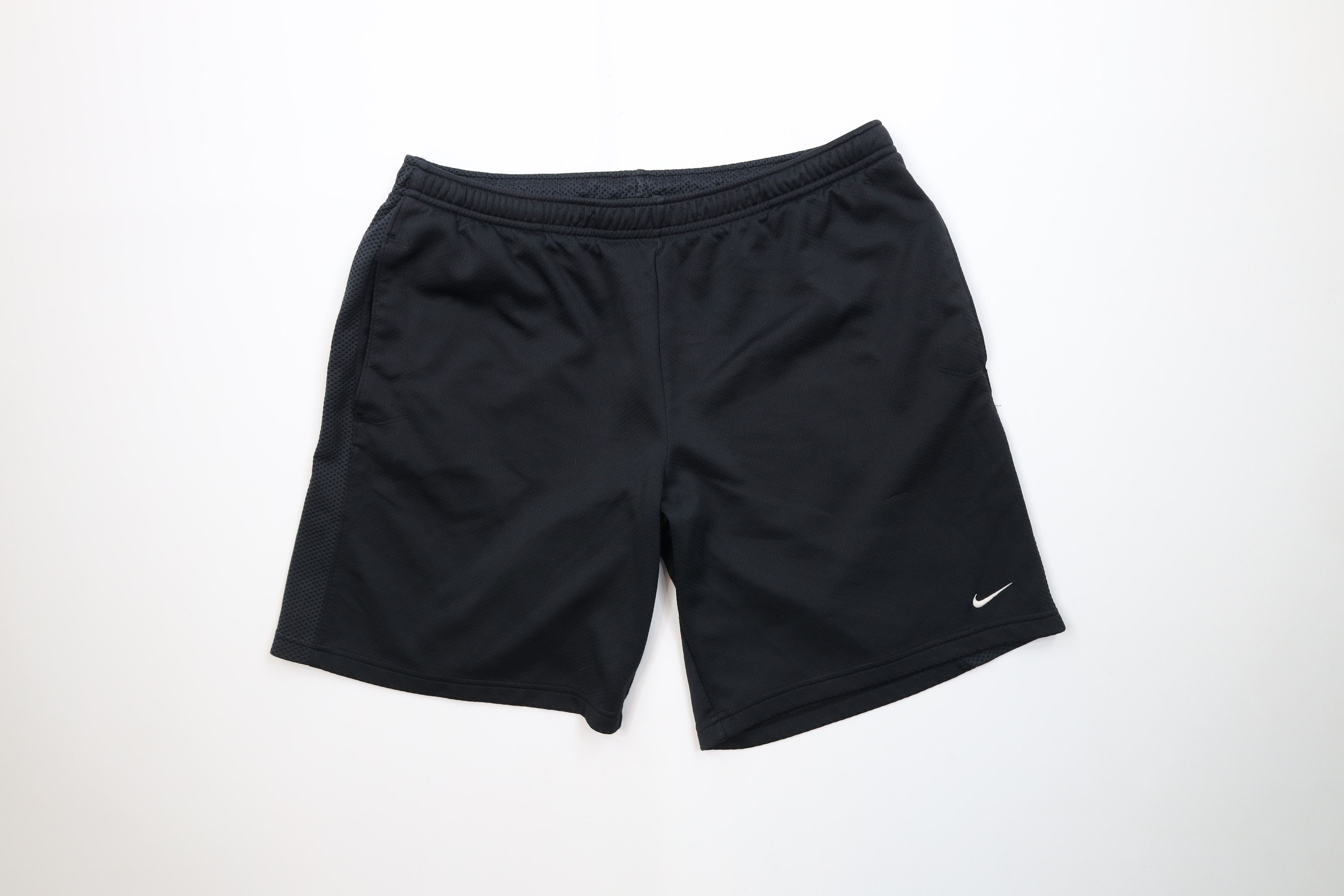Nike Vintage Y2K Nike Mini Swoosh Above Knee Thermal Knit Shorts Size US 34 / EU 50 - 1 Thumbnail