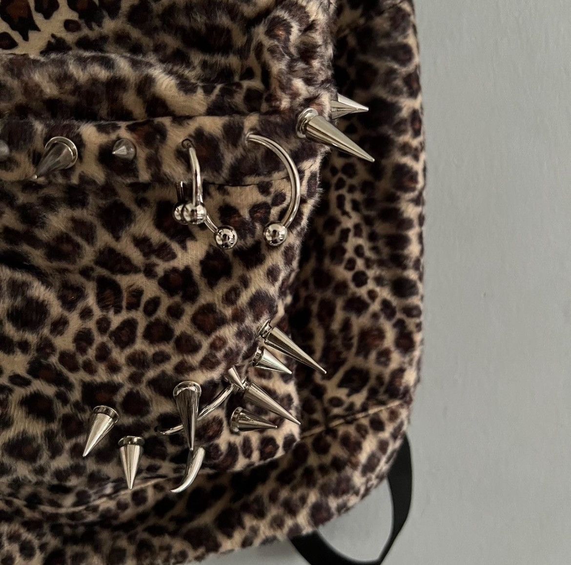 Vintage Leopard piercing bag Size ONE SIZE - 4 Thumbnail
