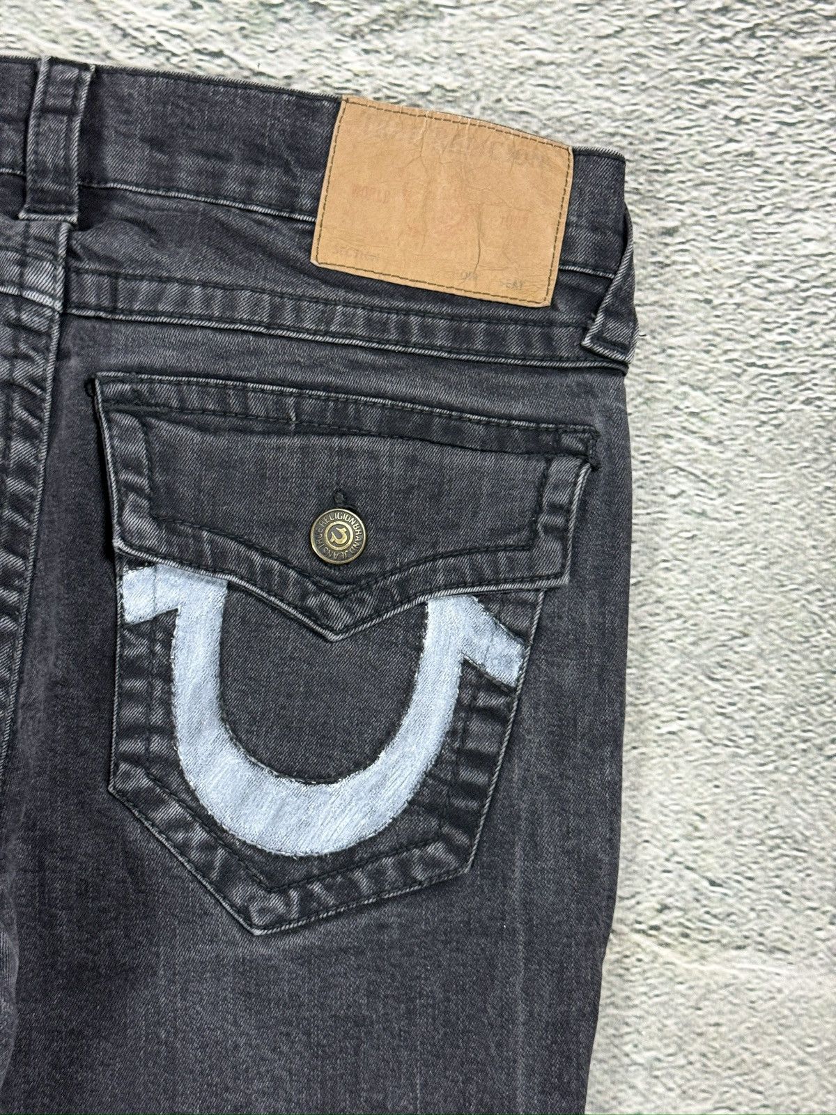 True Religion True Religion black jeans painted horseshoe logo Y2K Rocco Size US 33 - 4 Thumbnail