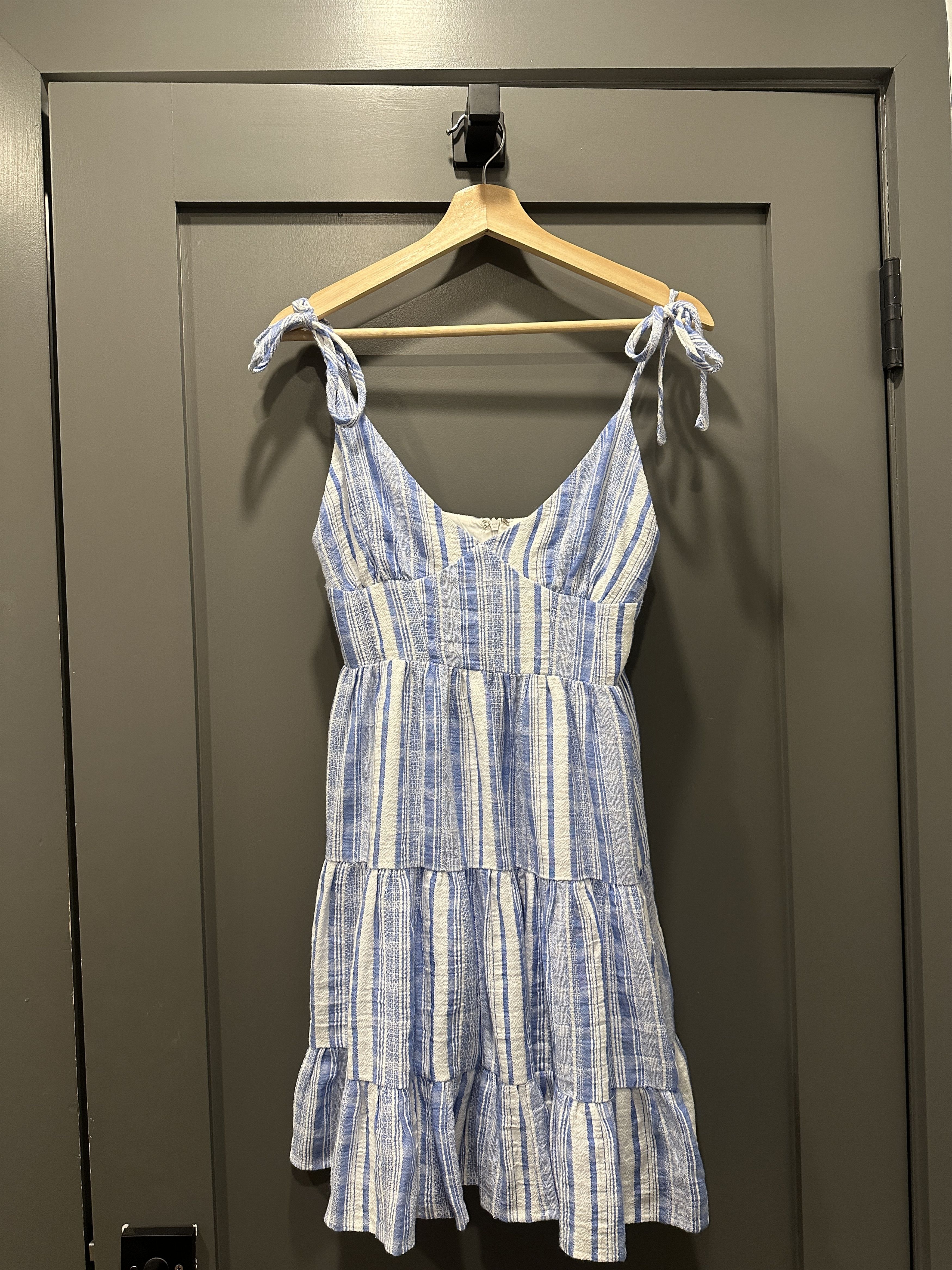 Lulus Lulus Blue&White Striped Tie-Strap Tiered Mini Dress Size S Size S / US 4 / IT 40 - 1 Thumbnail
