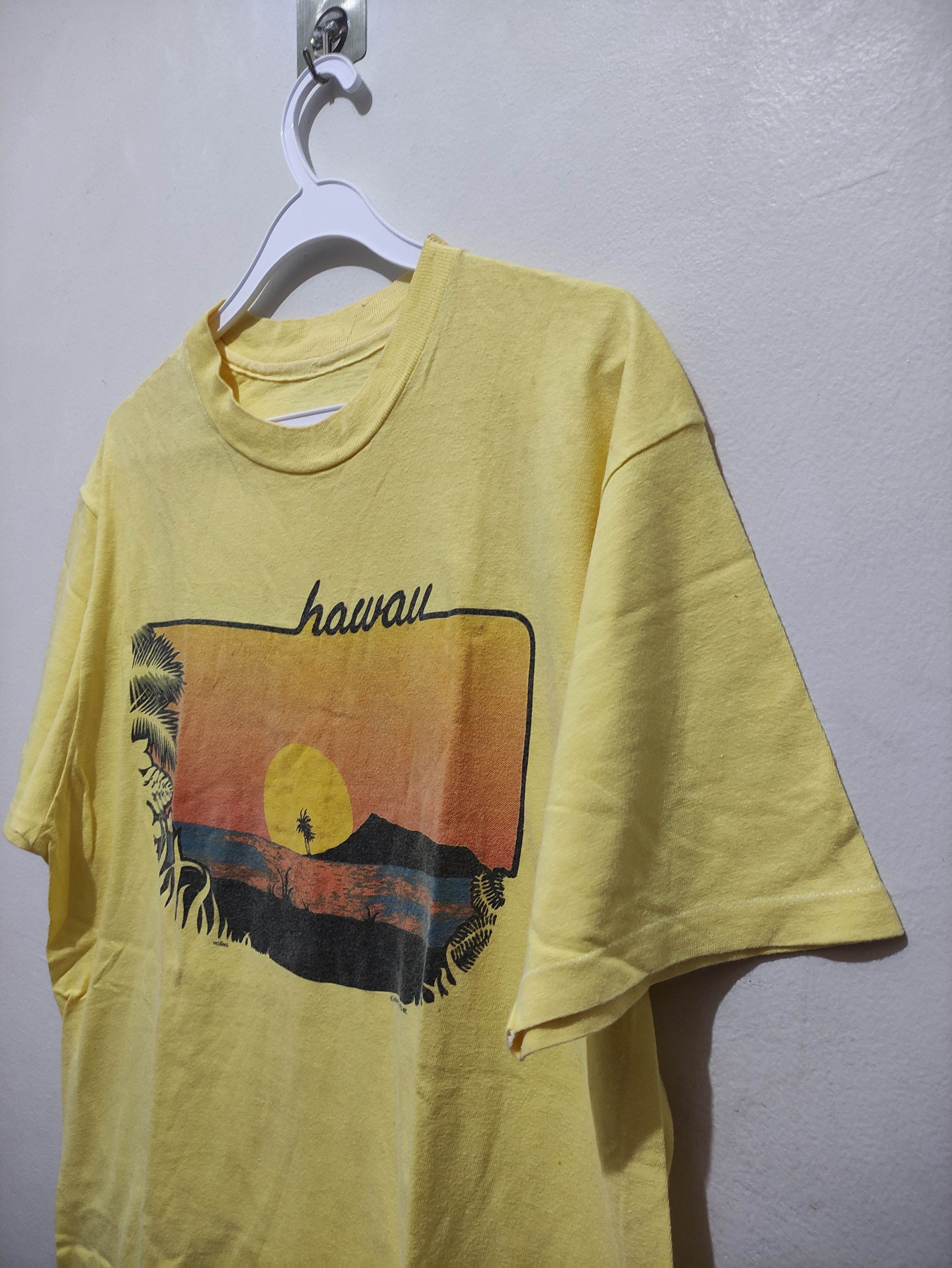 Vintage VINTAGE 80’S HAWAII SUNSET T-SHIRT Size US L / EU 52-54 / 3 - 11 Thumbnail